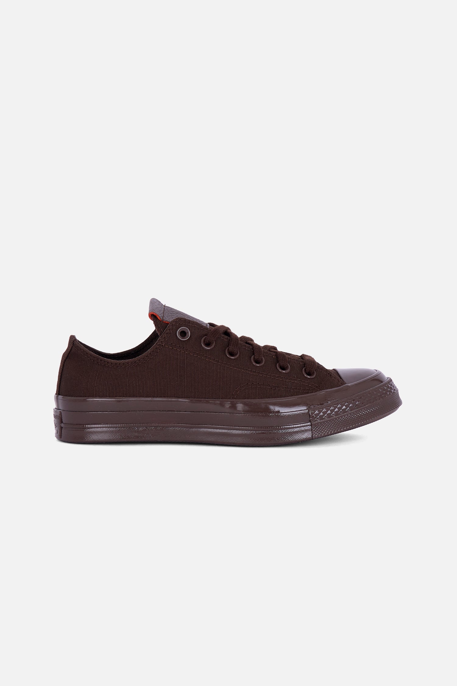 Chuck 70 OX