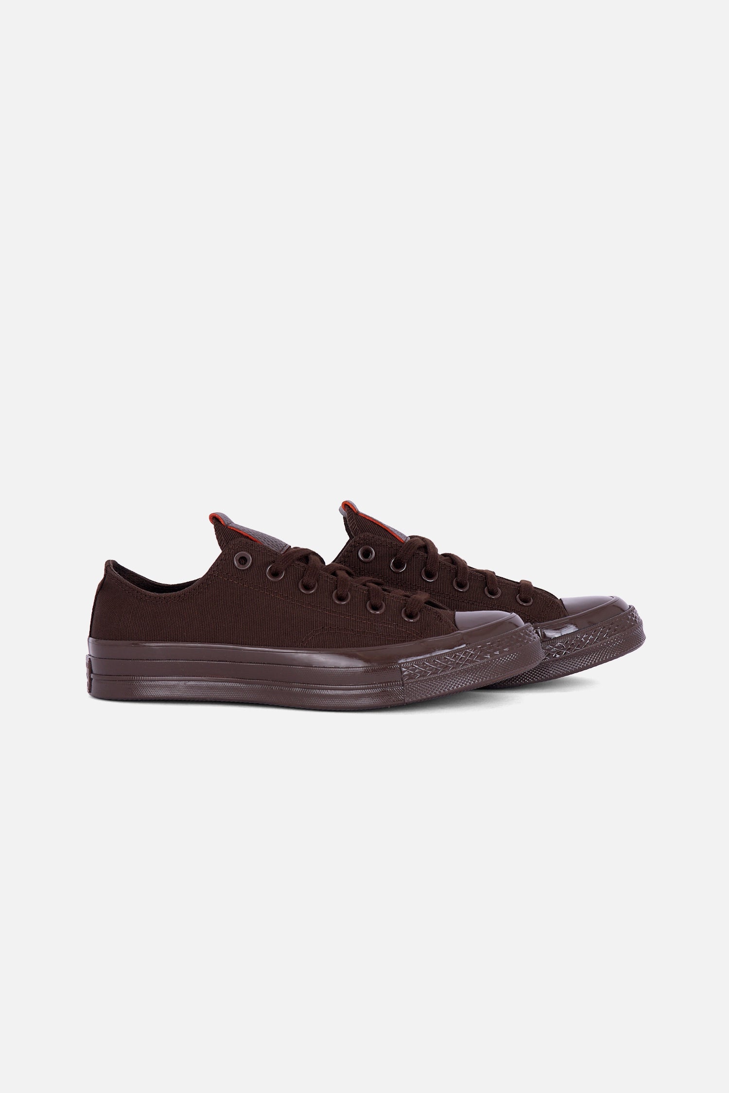 Chuck 70 OX